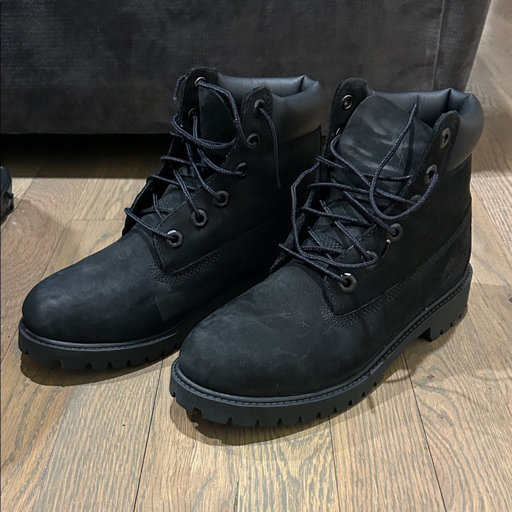 Timberland Men's Dark Leather Lace-Up Boots